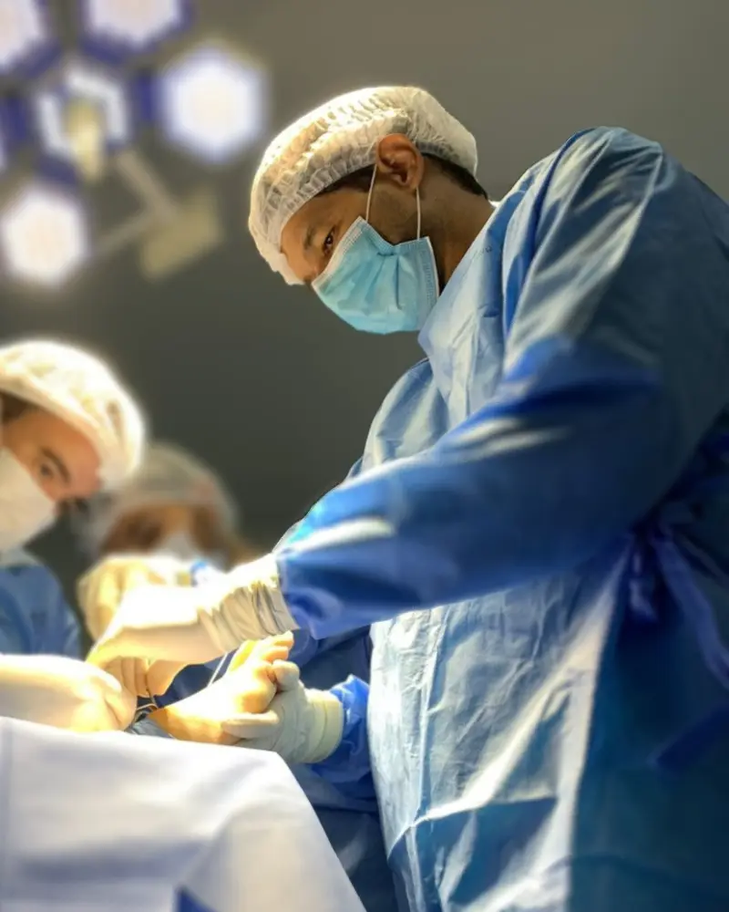 Dr. Bruno Air - Ortopedista Especialista em Cirurgia de Fratura de Tornozelo Goiânia